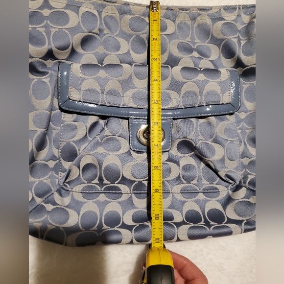 Coach purse - Picture 8 of 10